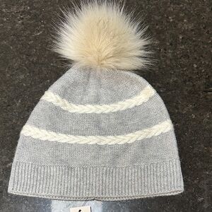 Talbots Gray and‎ Cream Knit Hat with Pom Pom